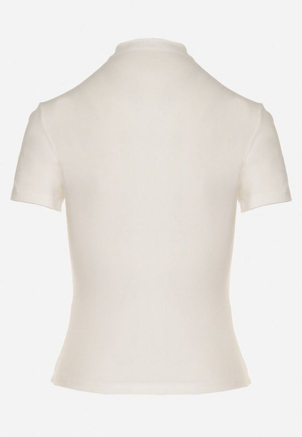 Born2be - Biały Dopasowany T-shirt z Wiskozy z Golfem Isovera. Okazja: do pracy, na spotkanie biznesowe. Typ kołnierza: golf. Kolor: biały. Materiał: wiskoza. Długość rękawa: krótki rękaw. Długość: krótkie. Wzór: aplikacja. Styl: elegancki, biznesowy