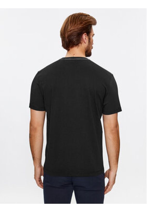 GANT - Gant T-Shirt Reg Archive Shield Emb Ss 2067004 Czarny Regular Fit. Kolor: czarny. Materiał: bawełna