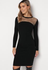Born2be - Czarna Sweterkowa Sukienka Midi z Okrągłym Dekoltem i Ozdobnymi Cyrkoniami Adorne. Kolor: czarny. Wzór: aplikacja. Długość: midi #1