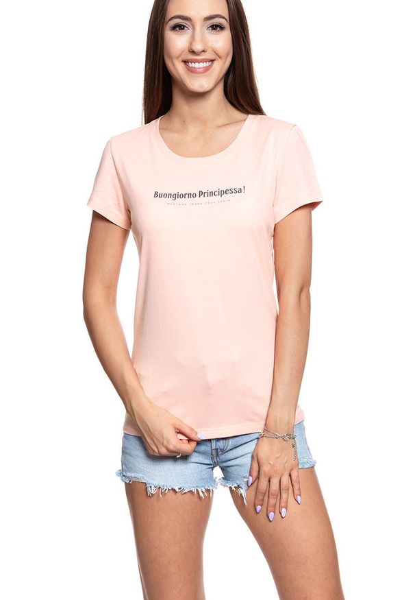 Mustang - MUSTANG T SHIRT DAMSKI Alexia C Print 1009055 8423. Długość rękawa: krótki rękaw. Długość: krótkie. Wzór: nadruk