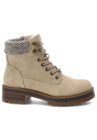 Botki damskie Vinceza, trzewiki na obcasie z eko skóry i zapinane na suwak, beżowe, 87722-BE. Okazja: na spacer, na co dzień. Zapięcie: sznurówki. Kolor: beżowy. Materiał: dzianina, skóra, materiał. Sezon: zima, jesień. Obcas: na obcasie. Styl: casual, elegancki. Wysokość obcasa: średni #10