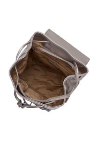 Wittchen - Damski plecak z zaokrągloną kieszenią z przodu. Kolor: beżowy. Materiał: skóra ekologiczna. Wzór: haft. Styl: elegancki #2