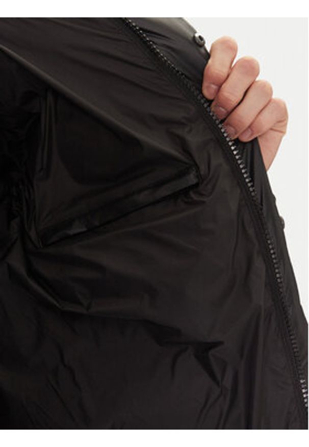 Hugo - HUGO Kurtka zimowa Baro2441 50525210 Czarny Slim Fit. Kolor: czarny. Materiał: syntetyk. Sezon: zima
