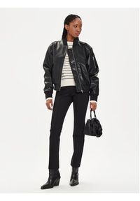 Calvin Klein Jeans Kurtka z imitacji skóry J20J223546 Czarny Regular Fit. Kolor: czarny. Materiał: skóra #5