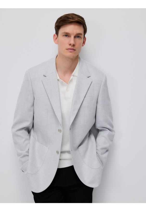 Reserved - Marynarka slim fit z wiskozą - jasnoszary. Kolor: szary. Materiał: wiskoza