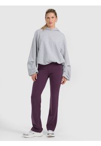4f - 4F Bluza dresowa nierozpinana z kapturem damska - szara L. Typ kołnierza: kaptur. Kolor: szary. Materiał: dresówka