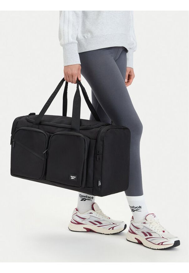 Reebok Torba sportowa CWBEO-RBK-B-014-10 Czarny. Kolor: czarny. Materiał: materiał