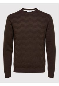 Selected Homme Sweter Romen 16085294 Brązowy Regular Fit. Kolor: brązowy. Materiał: bawełna