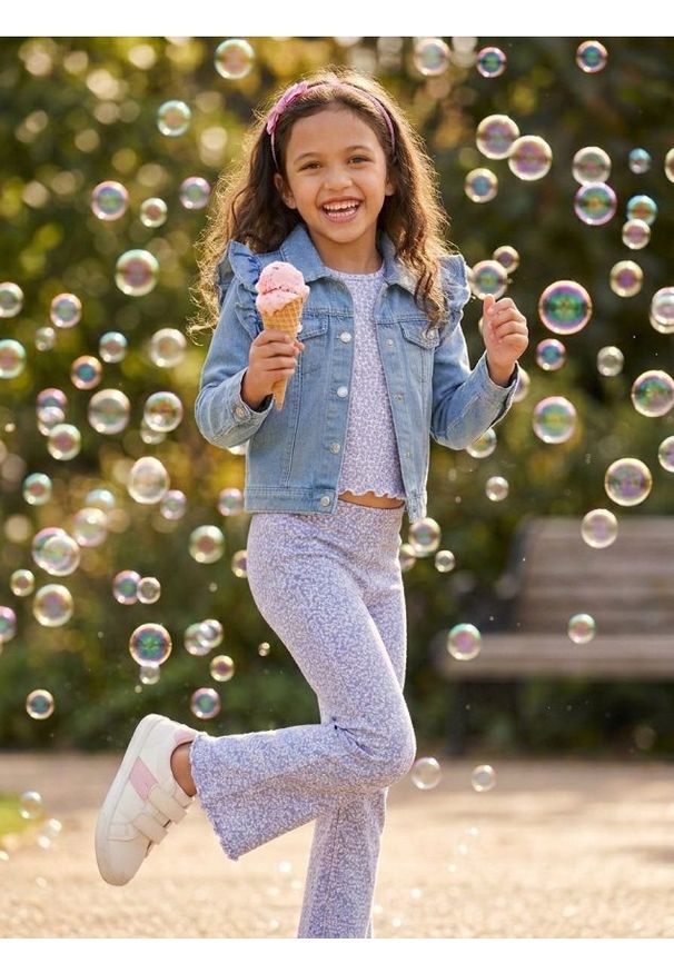 Sinsay - Prążkowane legginsy flare - wielobarwny. Materiał: prążkowany