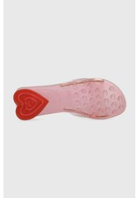 melissa - Melissa klapki MELISSA THE REAL JELLY KIM AD damskie kolor różowy M.33746.AK606. Kolor: różowy. Materiał: materiał, guma. Wzór: gładki #5