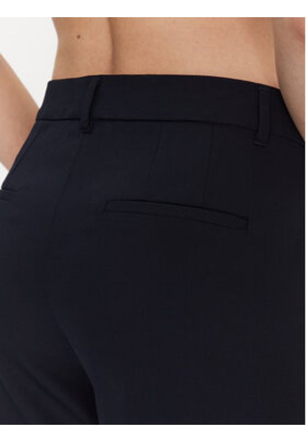 Marella Chinosy Nicosia 2513131031 Granatowy Slim Fit. Kolor: niebieski. Materiał: syntetyk