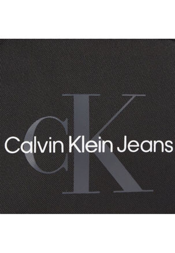 Calvin Klein Jeans Saszetka Sport Essentials Flatpack18 M K50K511097 Czarny. Kolor: czarny. Materiał: poliester, materiał