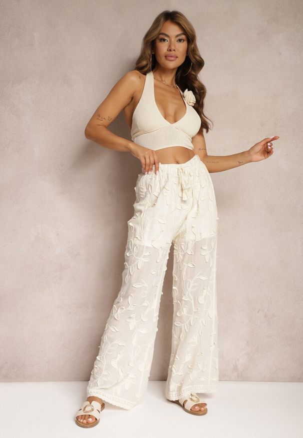 Renee - Beżowe Spodnie High Waist o Ażurowym Wykończeniu z Gumką w Talii Gralefia. Stan: podwyższony. Kolor: beżowy. Wzór: ażurowy