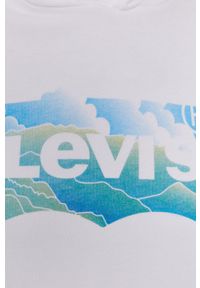 Levi's® - Levi's Bluza damska kolor biały z kapturem z nadrukiem. Okazja: na spotkanie biznesowe, na co dzień. Typ kołnierza: kaptur. Kolor: biały. Długość rękawa: długi rękaw. Długość: długie. Wzór: nadruk. Styl: biznesowy, casual #2