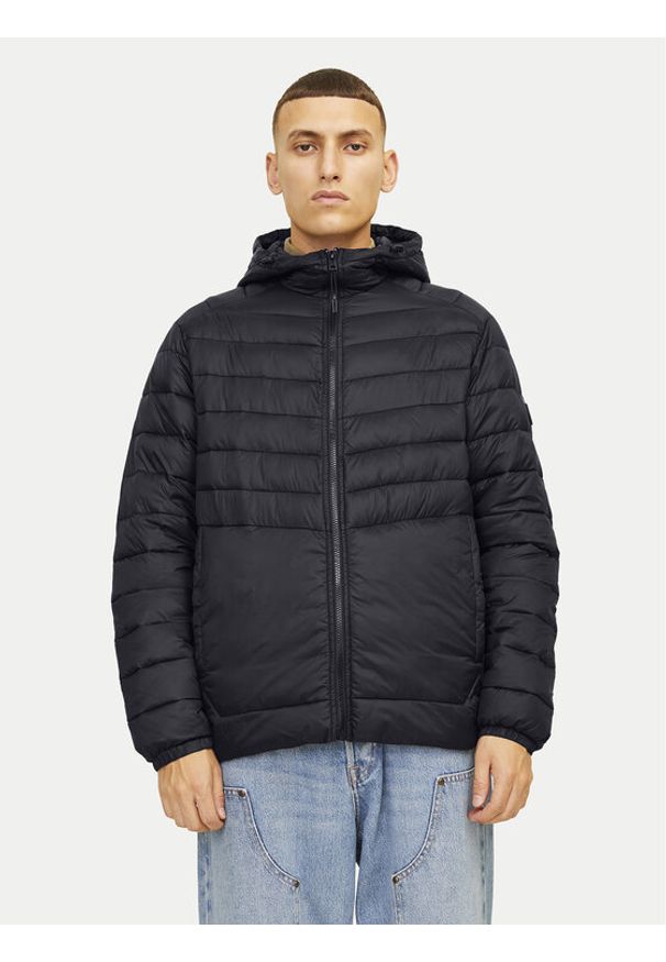 Jack & Jones Kurtka zimowa Sprint 12258441 Czarny Regular Fit. Kolor: czarny. Materiał: syntetyk. Sezon: zima