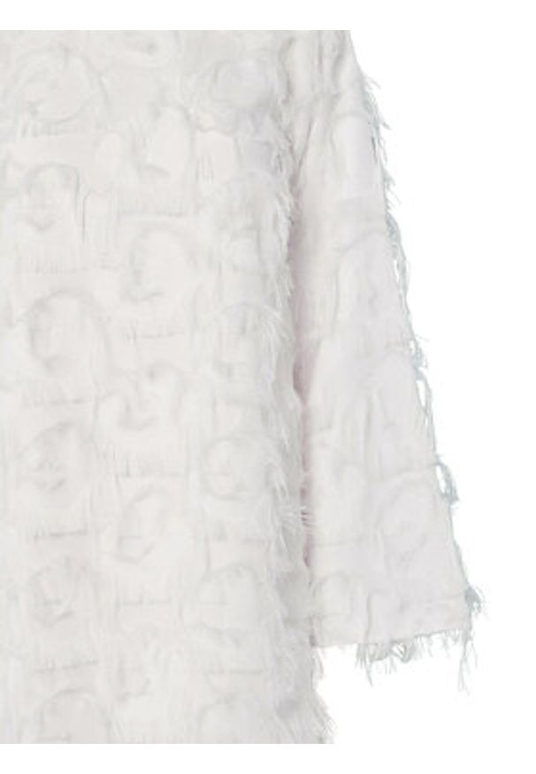 YAS Sukienka koktajlowa 26038226 Biały Loose Fit. Kolor: biały. Materiał: syntetyk. Styl: wizytowy