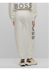 BOSS - Boss Spodnie dresowe 50490528 Beżowy Relaxed Fit. Kolor: beżowy. Materiał: dresówka #4