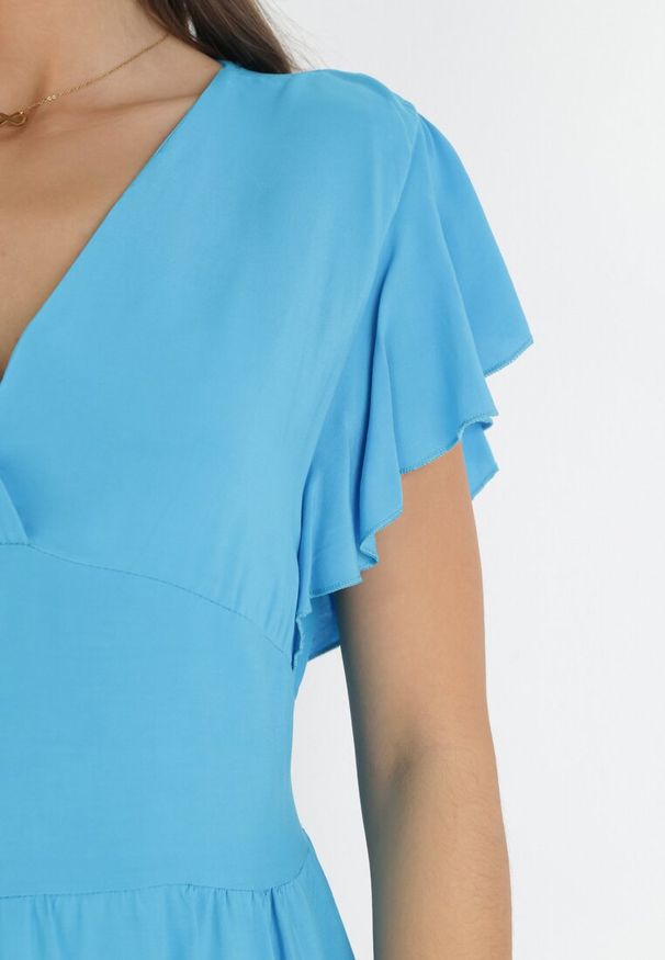 Born2be - Niebieska Gładka Sukienka Mini Taliowana z Falbankami Wokół Ramion Zynnas. Typ kołnierza: kołnierz z falbankami. Kolor: niebieski. Wzór: gładki. Sezon: lato. Długość: mini