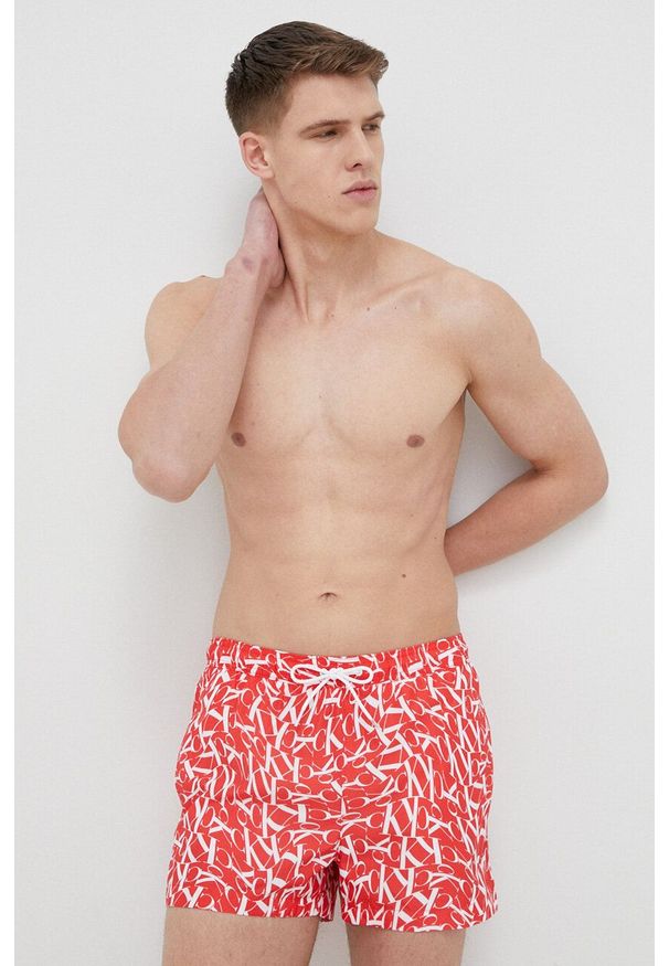Calvin Klein szorty kąpielowe kolor czerwony. Kolor: czerwony. Materiał: tkanina, włókno, materiał