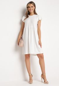 Born2be - Biała Sukienka Rozkloszowana z Wiązaniem na Plecach o Ażurowym Wykończeniu Floranella. Kolor: biały. Długość rękawa: krótki rękaw. Wzór: ażurowy. Sezon: lato. Styl: klasyczny #5