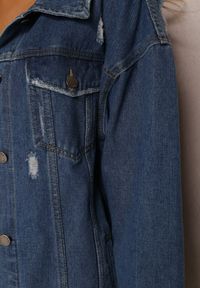 Renee - Niebieska Kurtka Jeansowa Chionosyne. Kolor: niebieski. Materiał: jeans. Długość rękawa: długi rękaw. Długość: długie. Wzór: aplikacja. Sezon: lato