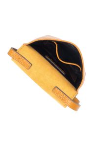 Wittchen - Damska minitorebka skórzana żółta. Kolor: żółty. Wzór: aplikacja, haft. Dodatki: z haftem. Materiał: skórzane. Styl: elegancki. Rodzaj torebki: na ramię #3