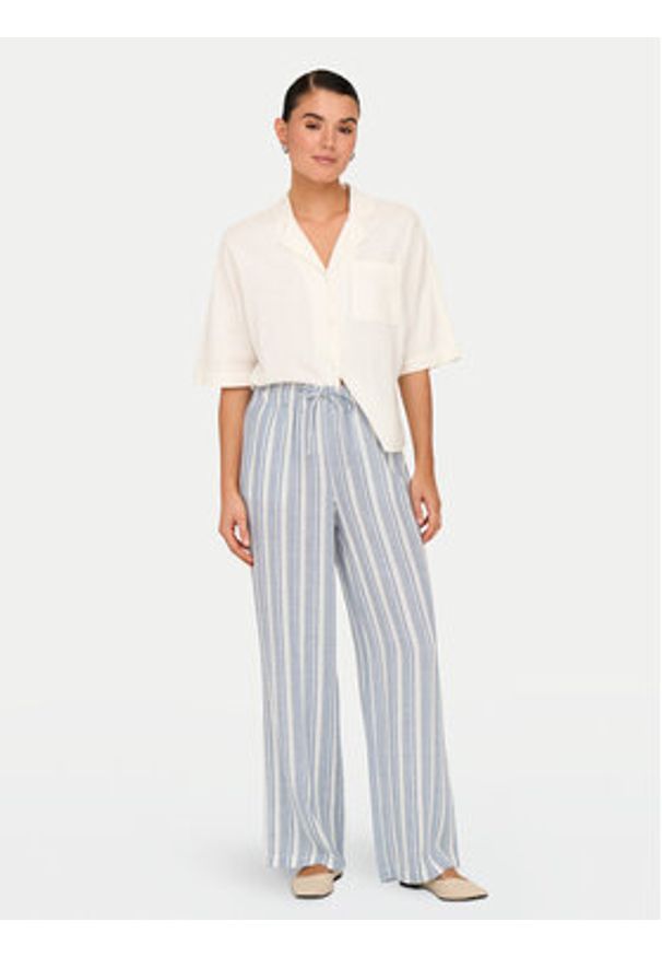only - ONLY Spodnie materiałowe Caro 15291807 Błękitny Loose Fit. Kolor: niebieski. Materiał: len
