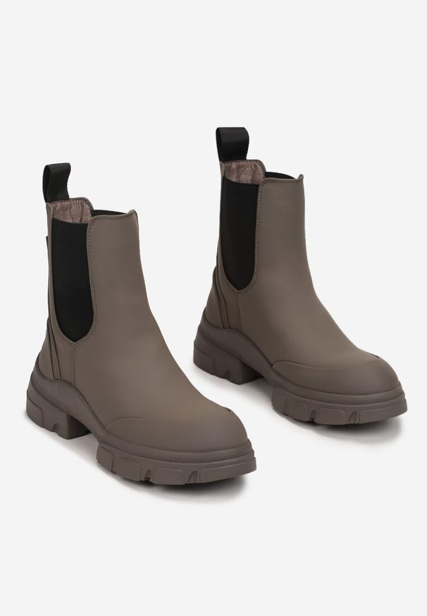 Born2be - Brązowe Botki Sztyblety Andadwy. Nosek buta: okrągły. Kolor: brązowy. Materiał: jeans, materiał. Wzór: jednolity