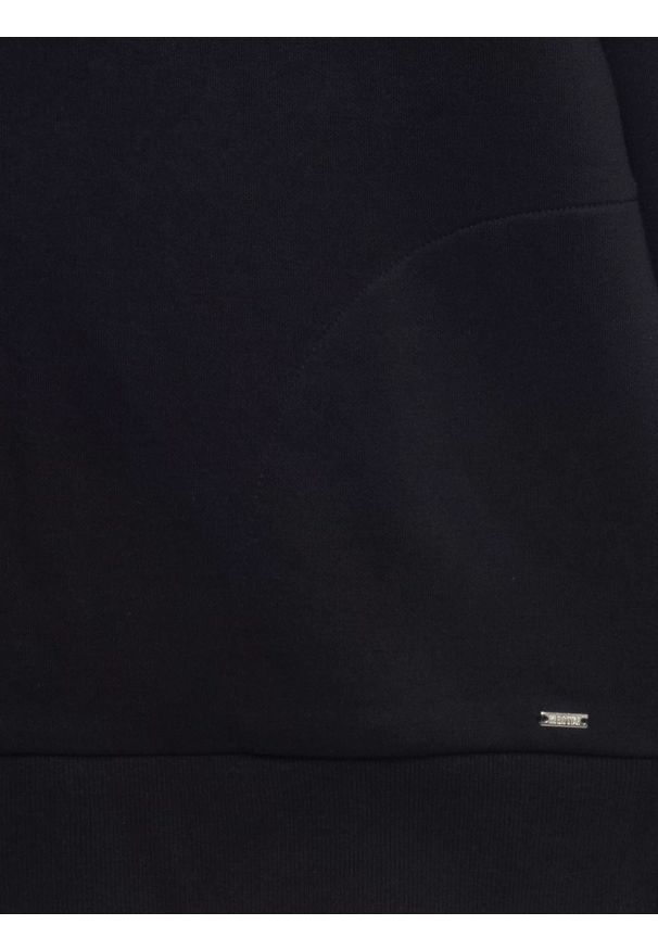 Big-Star - Bluza damska z kapturem rozpinana czarna Selina 906. Okazja: na co dzień. Typ kołnierza: kaptur. Kolor: czarny. Materiał: dzianina. Wzór: ze splotem. Styl: casual