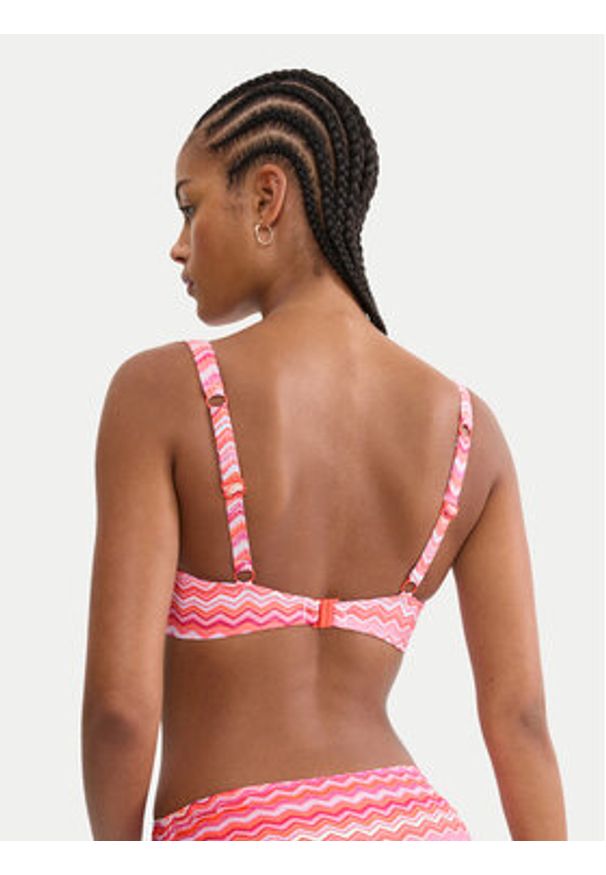 Triumph Góra od bikini Mix & Match Summer W 10226496 Pomarańczowy. Kolor: pomarańczowy. Materiał: syntetyk
