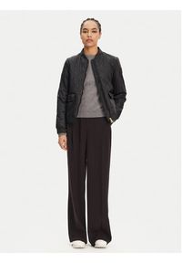 Geox Kurtka bomber Amabel W5520F T3132 F9000 Czarny Regular Fit. Kolor: czarny. Materiał: syntetyk #6
