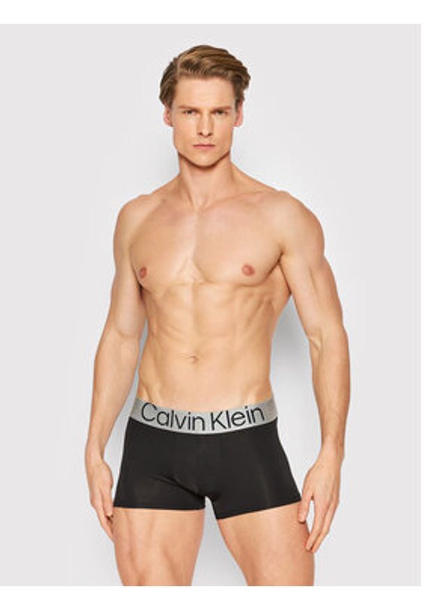 Calvin Klein Underwear Komplet 3 par bokserek 000NB3074A Czarny. Kolor: czarny. Materiał: syntetyk