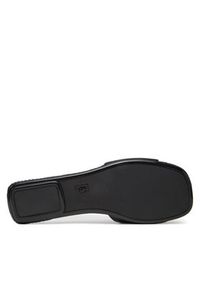 Armani Exchange Klapki XDP055 XV921 00002 Czarny. Kolor: czarny. Materiał: skóra #5
