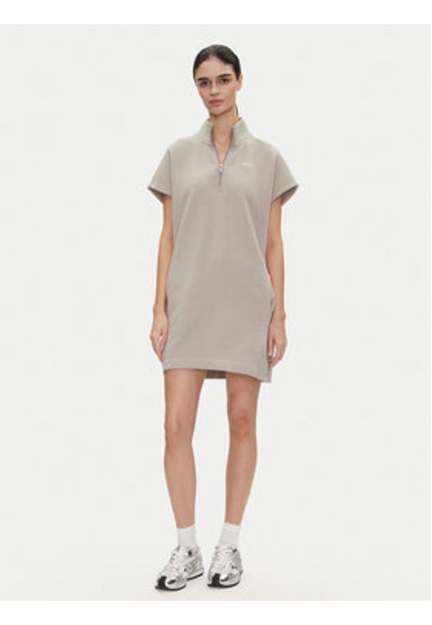 DKNY Sport Sukienka codzienna DP5D4895 Beżowy Regular Fit. Okazja: na co dzień. Kolor: beżowy. Materiał: bawełna. Typ sukienki: proste, sportowe. Styl: sportowy, casual