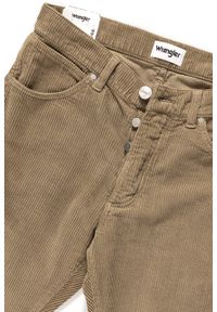 Wrangler - WRANGLER SPODNIE MĘSKIE SLIDER CLAY BEIGE W18RSU230. Materiał: sztruks #3