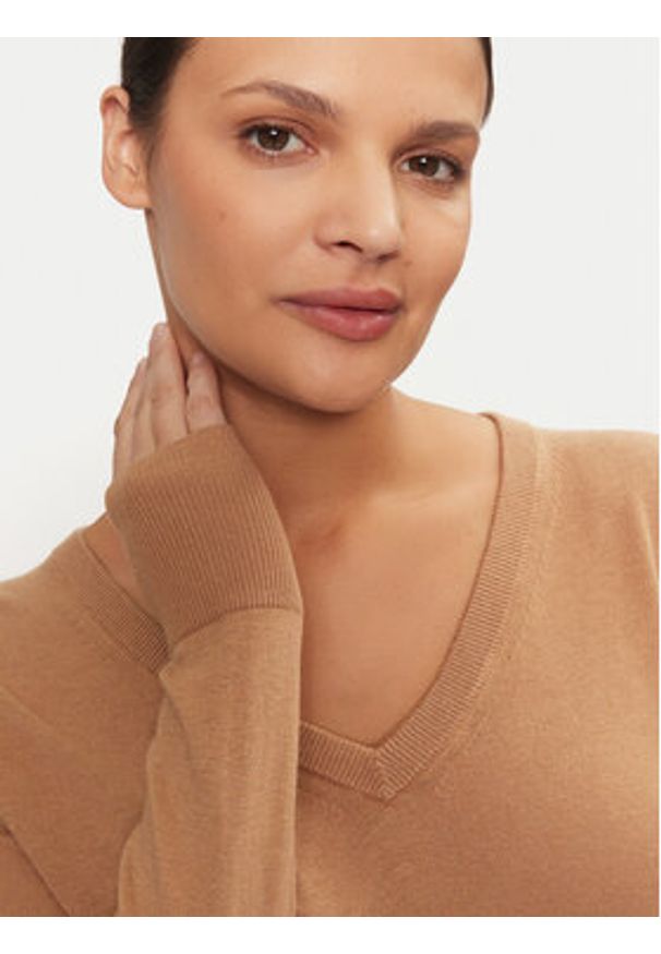 GANT - Gant Sweter 4803187 Beżowy Regular Fit. Kolor: beżowy. Materiał: bawełna
