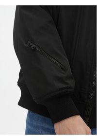 Calvin Klein Jeans Kurtka bomber J30J324070 Czarny Relaxed Fit. Kolor: czarny. Materiał: syntetyk #4