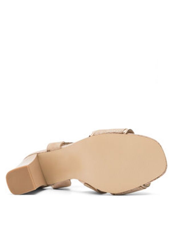 Lasocki Sandały WYL3119-2Z Beżowy. Kolor: beżowy. Materiał: skóra