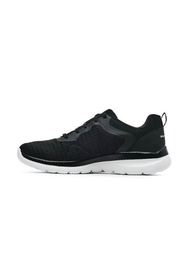 skechers - Buty do chodzenia damskie Skechers Dynamight 20. Zapięcie: sznurówki. Kolor: czarny. Materiał: materiał, syntetyk, tkanina. Szerokość cholewki: normalna. Sport: turystyka piesza