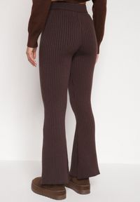 Born2be - Brązowe Spodnie z Wiskozą i Wysokim Stanem Typu Dzwony Tusvira. Okazja: na co dzień. Stan: podwyższony. Kolor: brązowy. Materiał: wiskoza. Styl: casual, elegancki #7