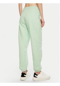 Guess Jeans Spodnie dresowe W4YB33 KC811 Zielony Regular Fit. Kolor: zielony. Materiał: bawełna #5