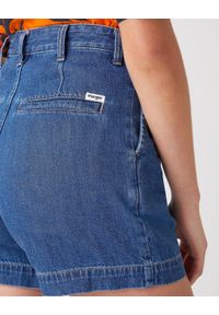 Wrangler - DAMSKIE SZORTY WRANGLER MOM CHINO SHORT LAKE SIDE W23E-ZB-26K