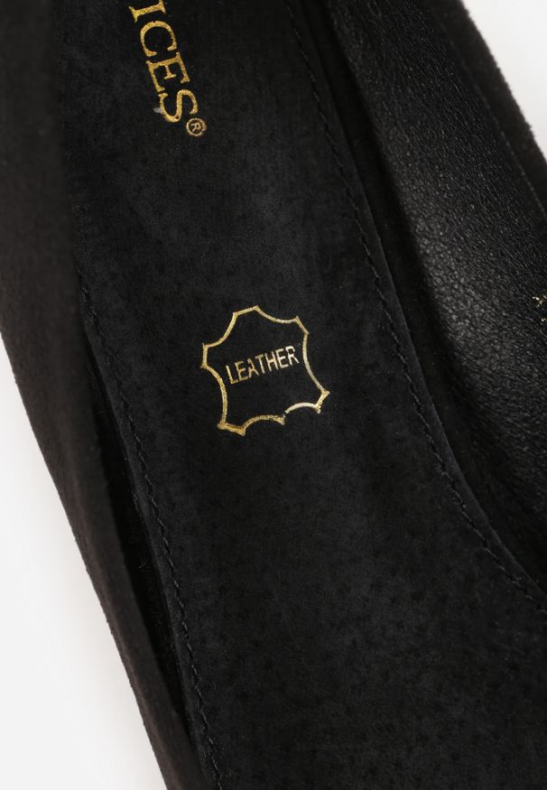 Renee - Czarne Czółenka z Ekozamszu Vices na Obcasie Kaczuszka z Wkładką ze Skóry Naturalnej Etaris. Okazja: do pracy. Nosek buta: szpiczasty. Kolor: czarny. Materiał: skóra. Obcas: na obcasie. Styl: wizytowy, klasyczny, elegancki. Wysokość obcasa: średni