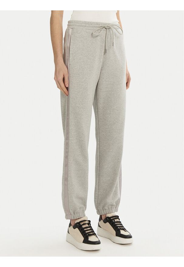 Max Mara Leisure Spodnie dresowe Dudy 2516781107 Szary Regular Fit. Kolor: szary. Materiał: bawełna, syntetyk
