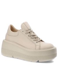 Beżowe Sneakersy Armodo Buty Na Platformie. Okazja: na spacer. Kolor: beżowy. Obcas: na platformie. Wysokość obcasa: średni. Sport: turystyka piesza