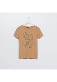 Sinsay - Koszulka z nadrukiem - Beżowy. Kolor: beżowy. Wzór: nadruk #1