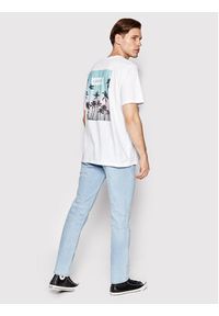 Levi's® T-Shirt 16143-0617 Biały Regular Fit. Kolor: biały. Materiał: bawełna