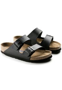 Klapki damskie Birkenstock Arizona BS (0551253). Okazja: na co dzień, na spacer. Zapięcie: pasek. Kolor: czarny. Materiał: skóra, materiał. Wzór: paski. Sezon: lato. Styl: klasyczny, sportowy, wakacyjny, młodzieżowy, casual #8