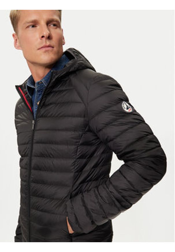 Jott Kurtka puchowa Nico P000MDOW01 Czarny Slim Fit. Kolor: czarny. Materiał: syntetyk