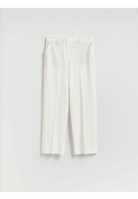 Reserved - Spodnie z wiskozą - biały. Kolor: biały. Materiał: wiskoza